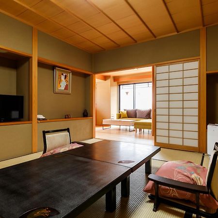 ทาจิบานะ ชิคิเทอิ Hotel คากะ ภายนอก รูปภาพ